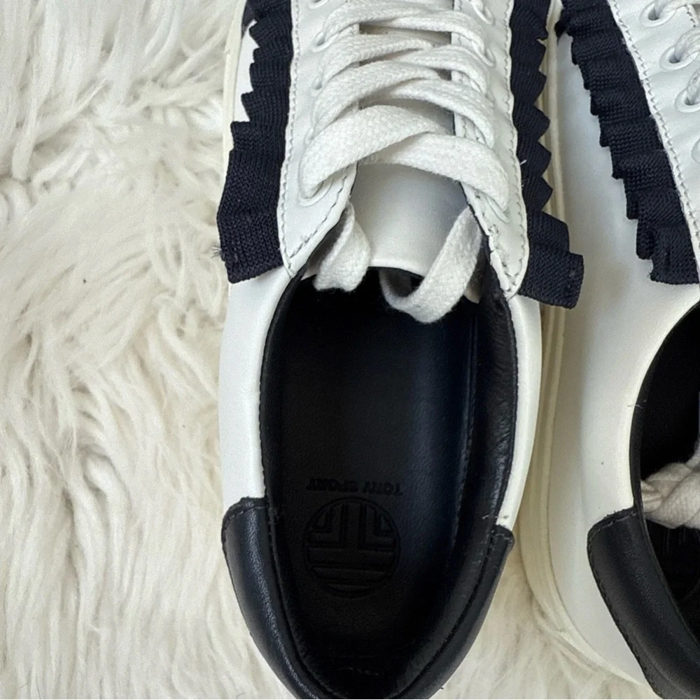 Tory Burch Ruffle Sneaker NEW! 6.5 Leather - Picture 5 of 7